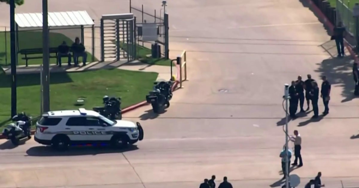 At least 1 killed, multiple injured in Texas workplace shooting