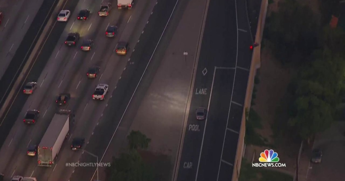 Wild And Dangerous Car Chase In Los Angeles Caught On Camera