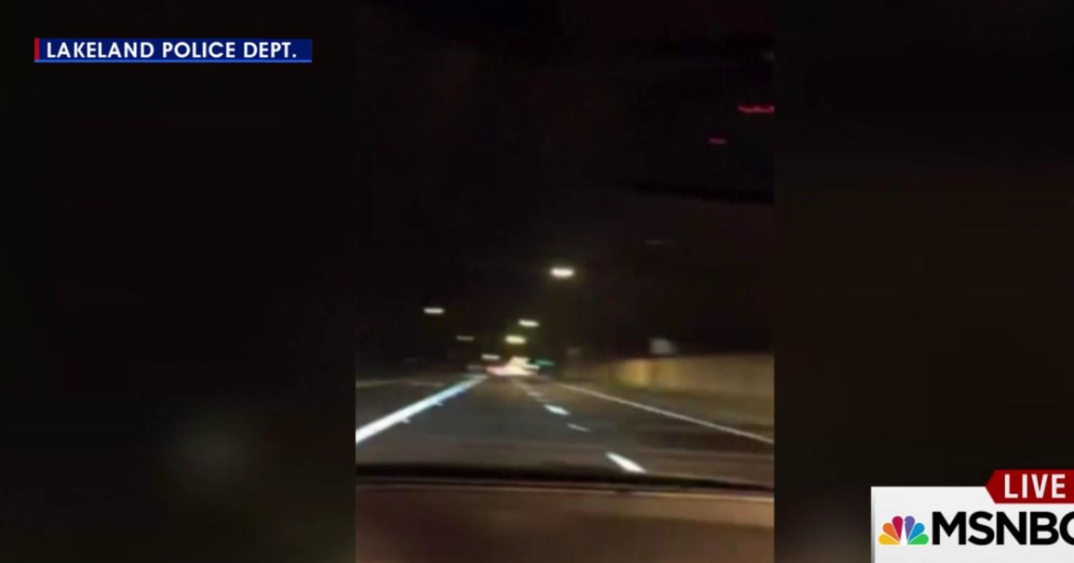 Woman drives drunk, streams herself