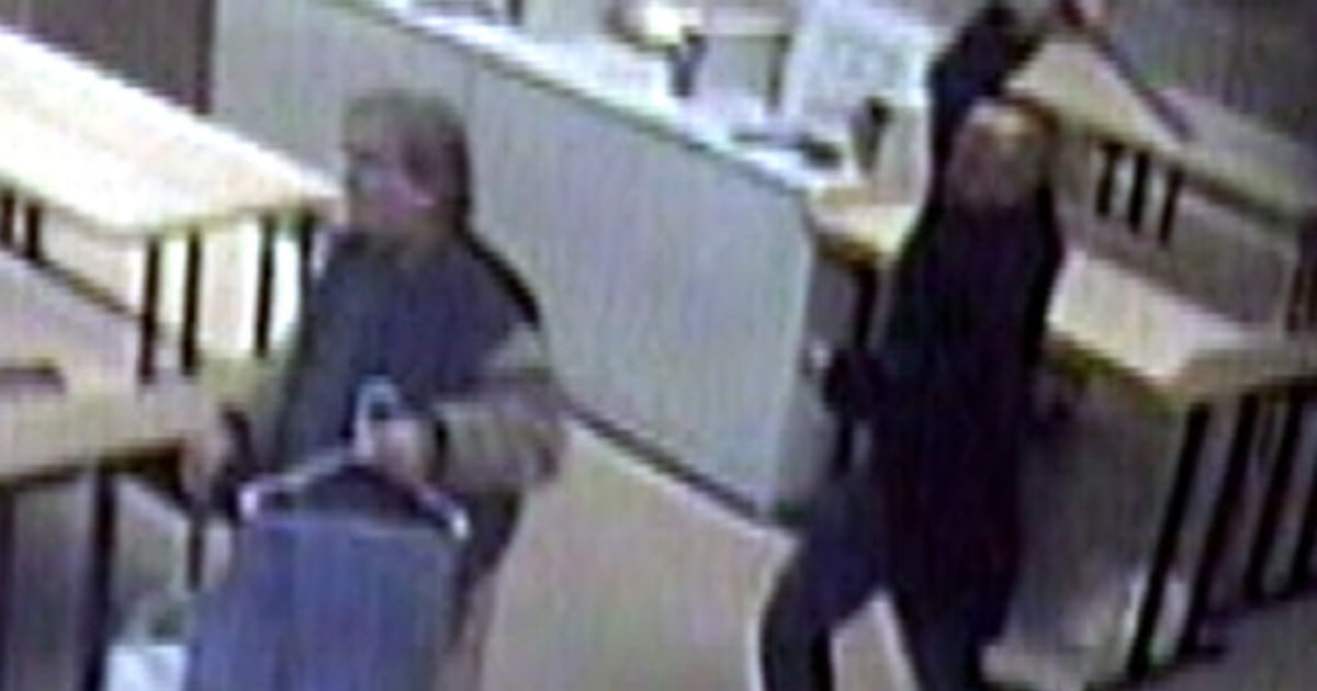 Brutal beating inside Laundromat caught