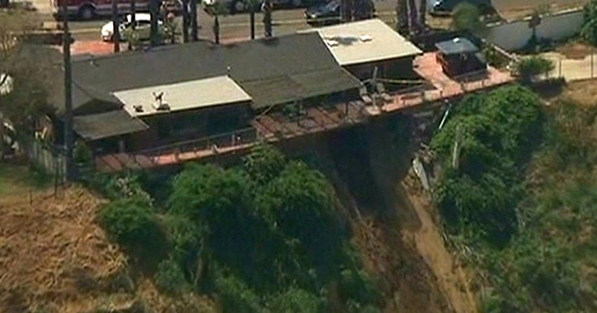 Landslide leaves Calif. home hanging off cliff