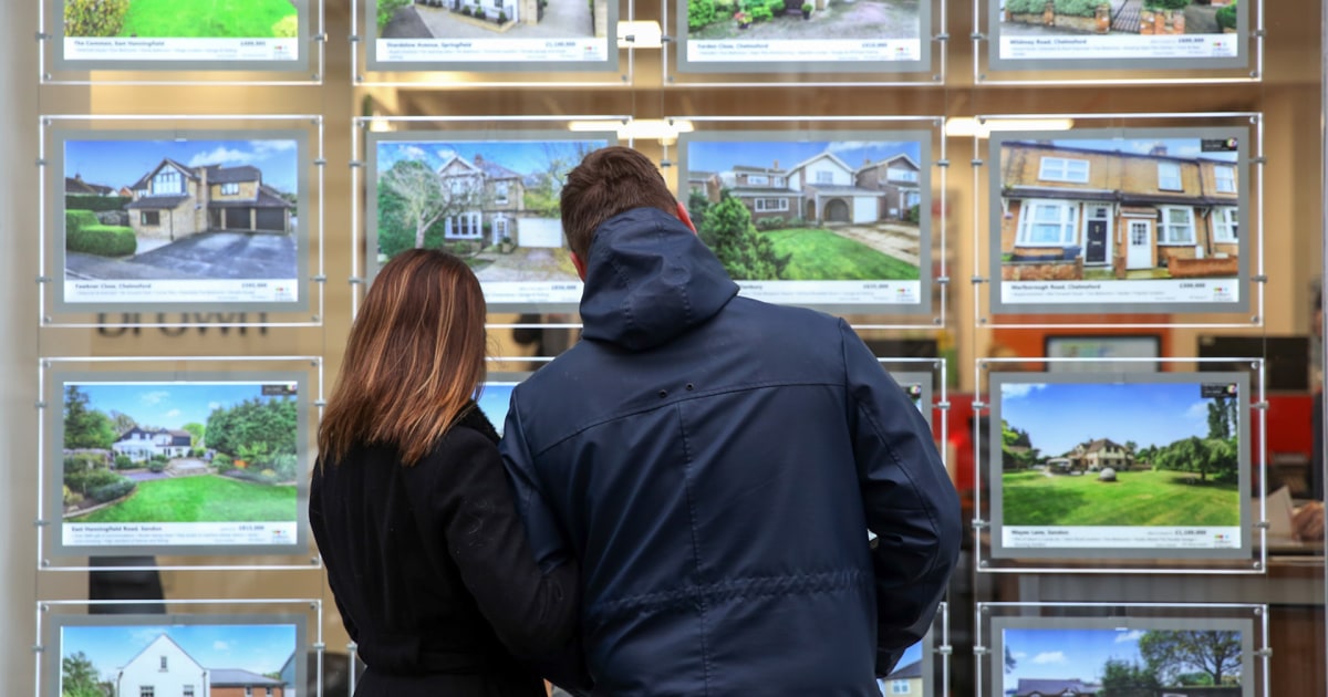 5 Tips for Buying Your First House