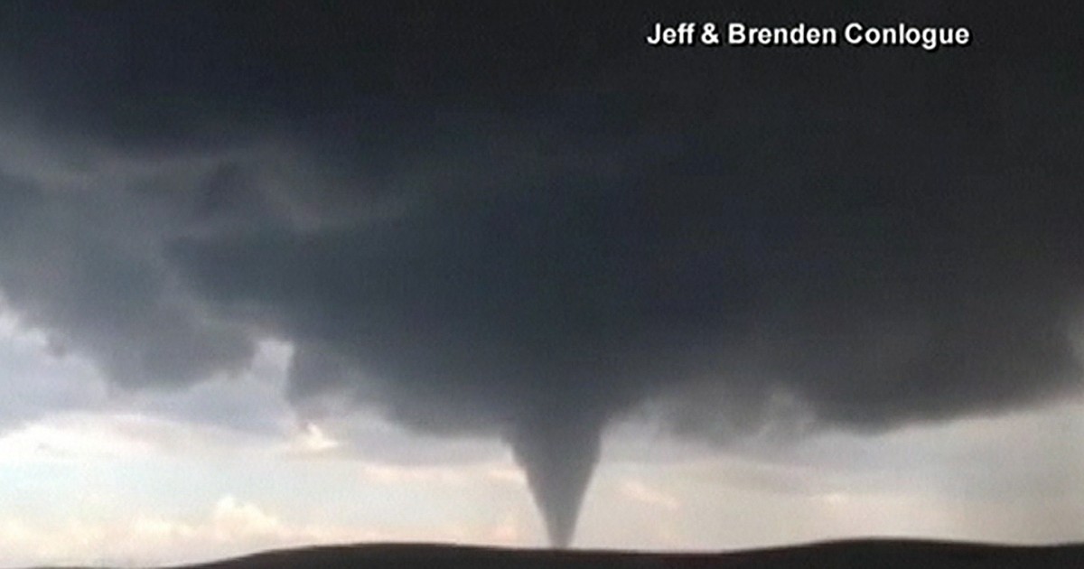 Caught on Camera: North Dakota Tornado