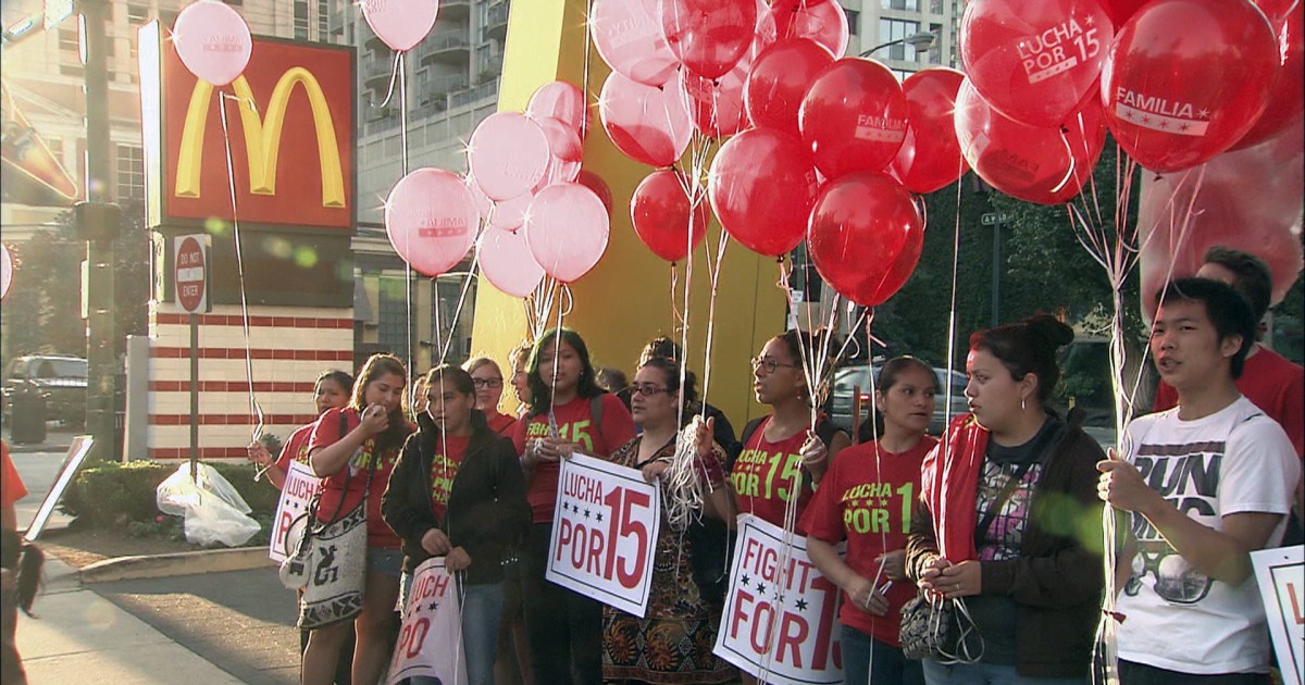 Fast food workers rally for better wages