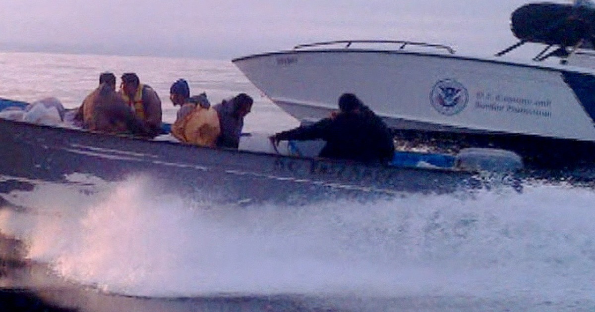 Mexican Smuggling Boats Race Up California Coast