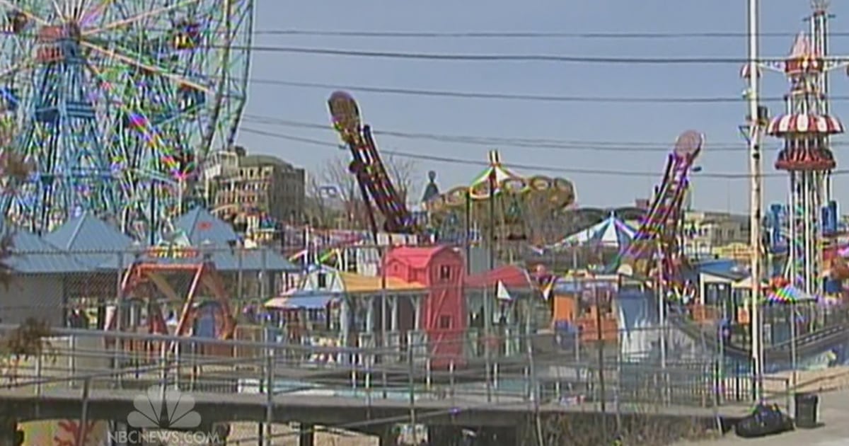 Coney Island reopens