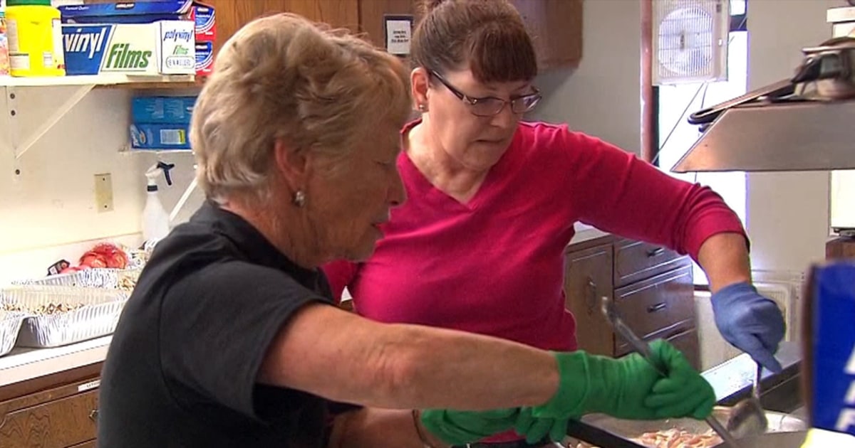 ‘Soup Ladies’ Cook Up Comfort for Landslide Search Crews