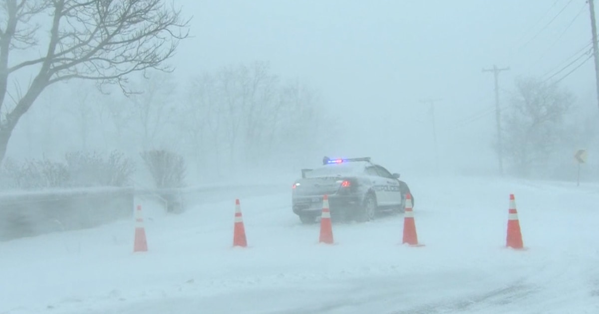 Millions Hit by Heavy Snow as Blizzard Blasts New England