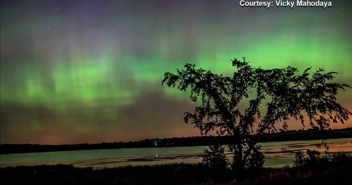 Stunning Northern Lights Seen in Minnesota