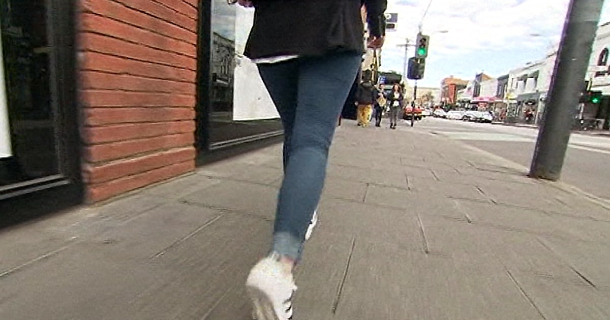 Skinny Jeans Hospitalize Australian Woman For Four Days