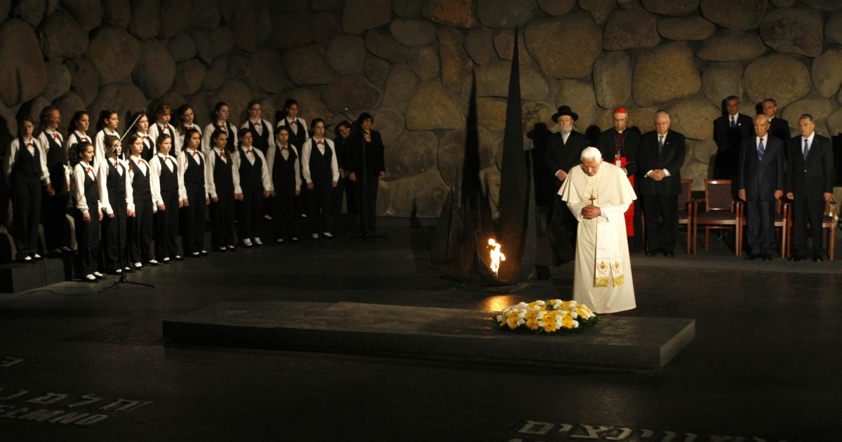 Pope visits Israel's Holocaust memorial