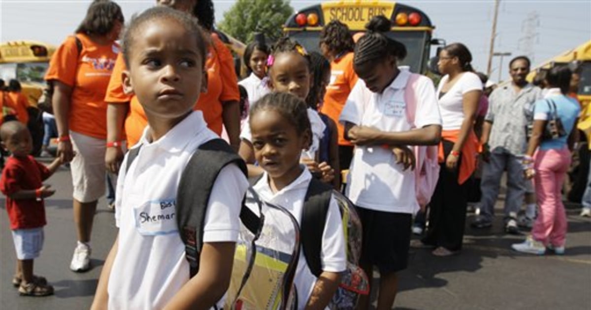 Chicago students skip school in funding protest