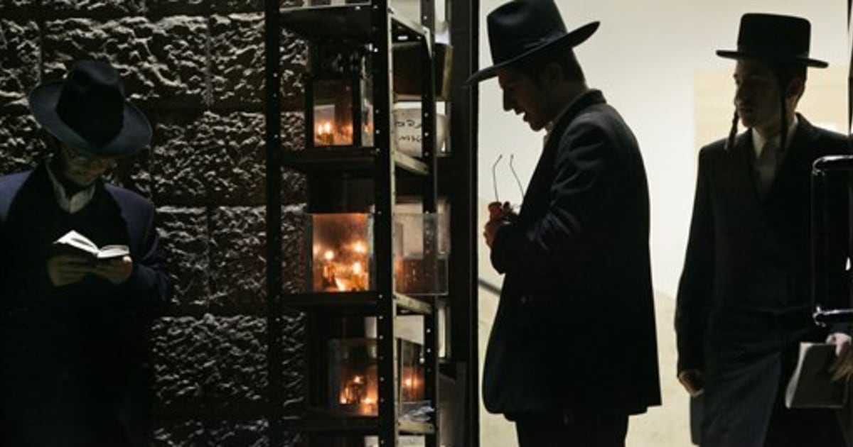 Israeli Jews light first candle for Hanukkah