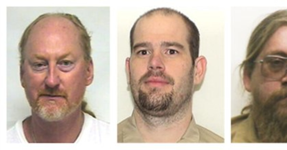 Multistate manhunt for 3 escaped inmates