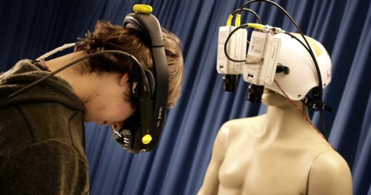 Swapping your body becomes a virtual reality | New Scientist