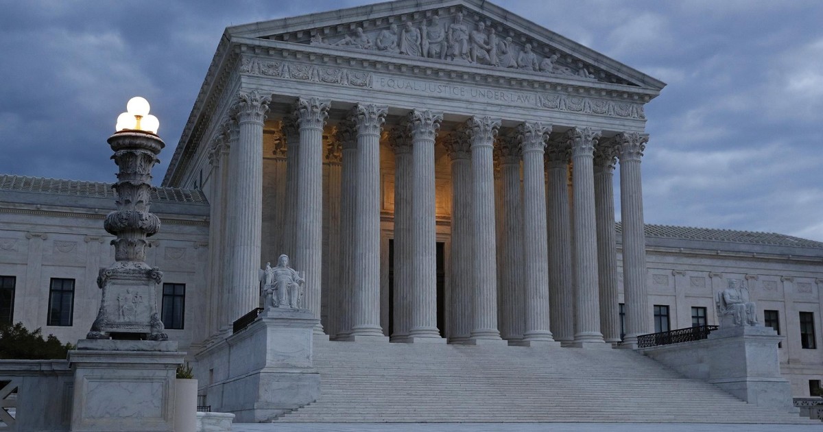 Supreme Court strikes down California requirement for charities to disclose names of donors