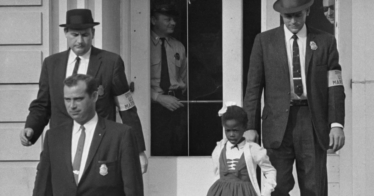 Parents reportedly objecting to teaching Ruby Bridges' memoir spark Civil Rights history lesson by Joy Reid - Vimarsana News