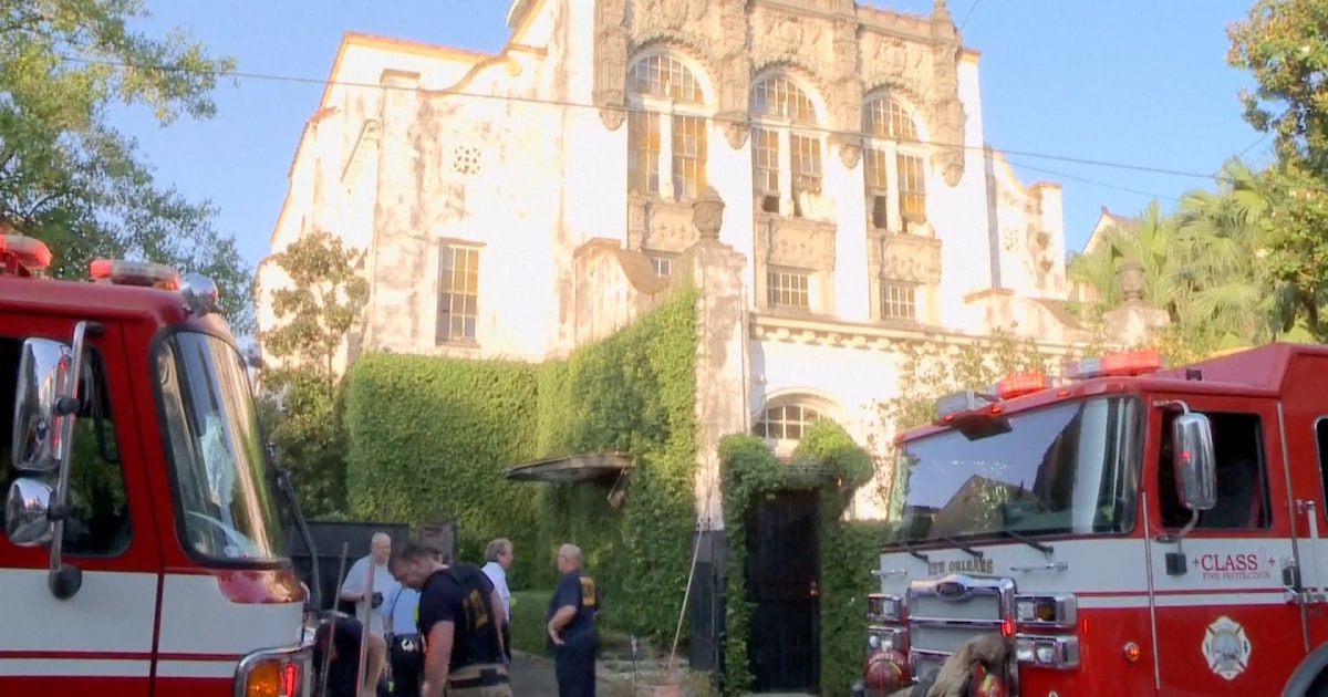 Jay Z Beyonce S Reported New Orleans Mansion Fire Investigated As Arson
