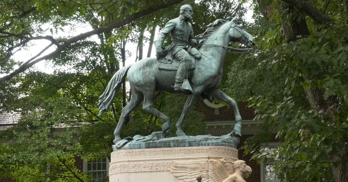 Virginia town set to remove Confederate statues