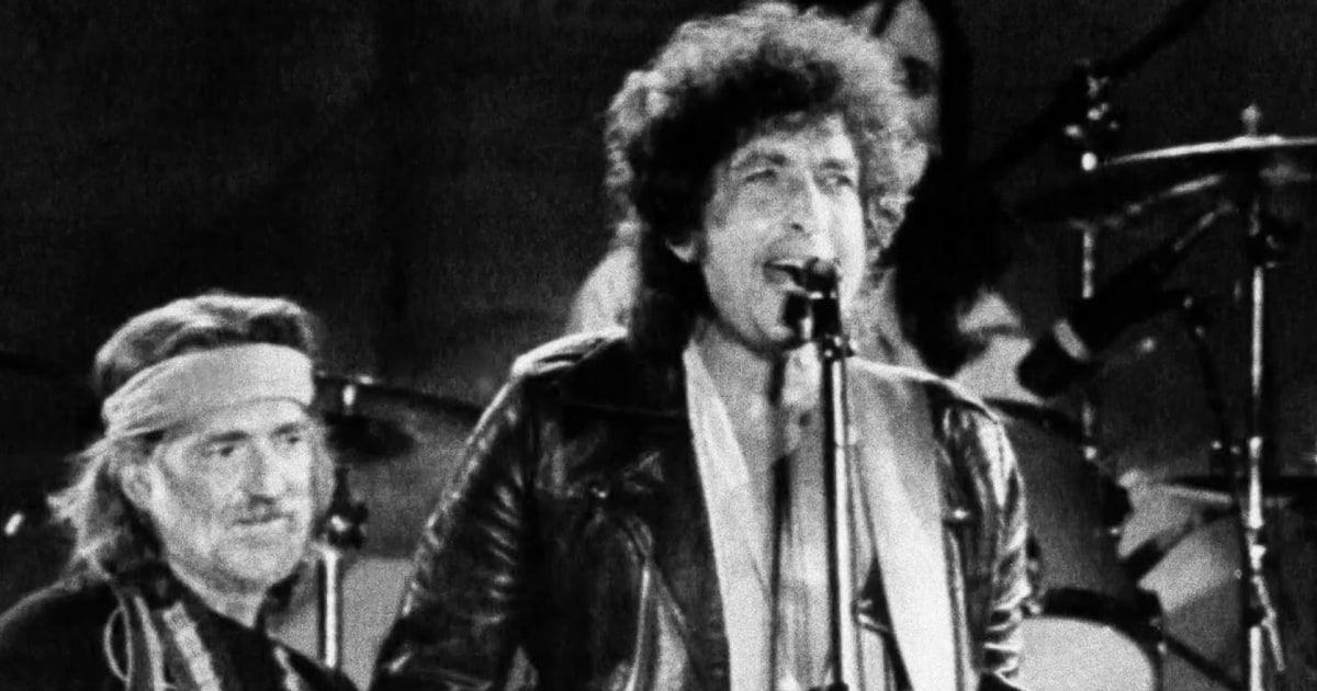 Lawsuit alleges Bob Dylan sexually assaulted 12-year-old in ...