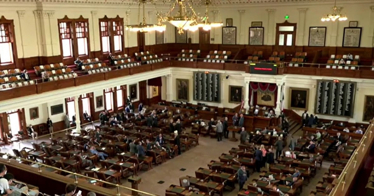 Texas state house returns to work after some Democrats end holdout