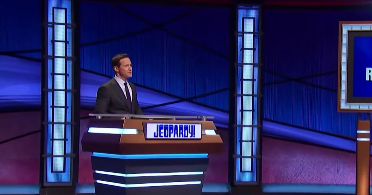 ‘Jeopardy!’ host steps down amid controversy
