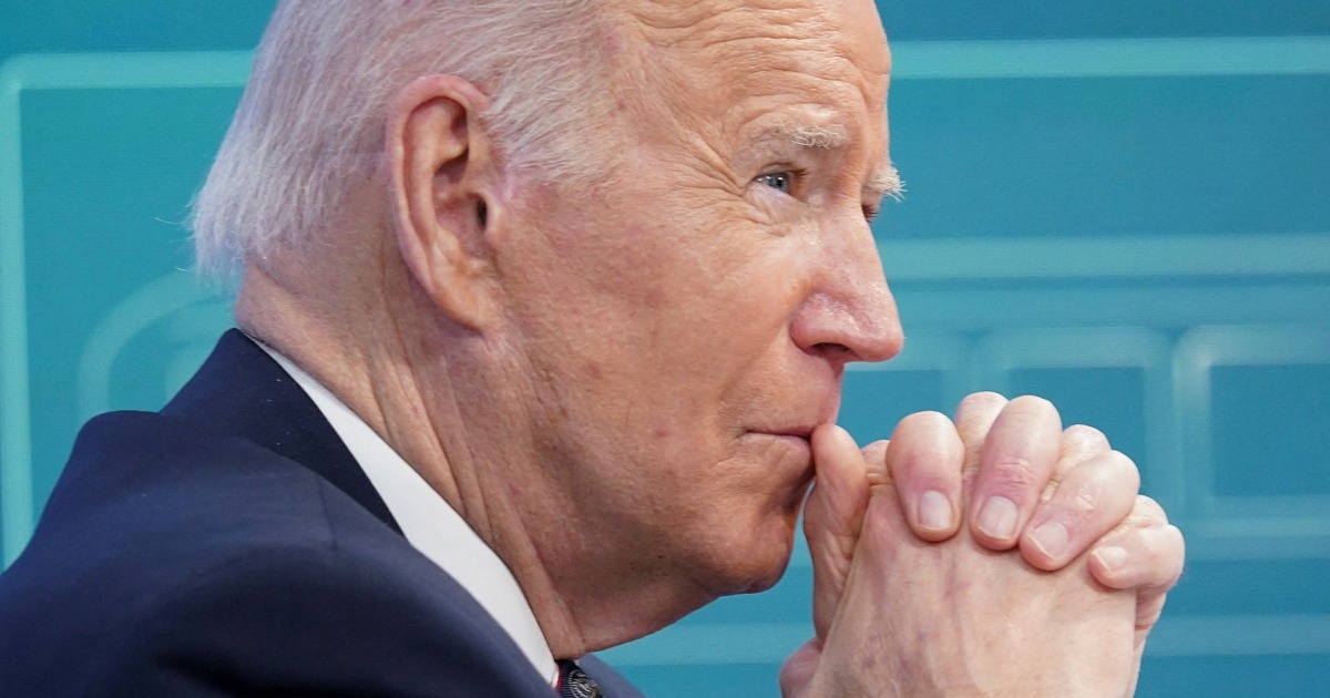 Biden given Russia cyberattack options, including internet and transportation interruptions