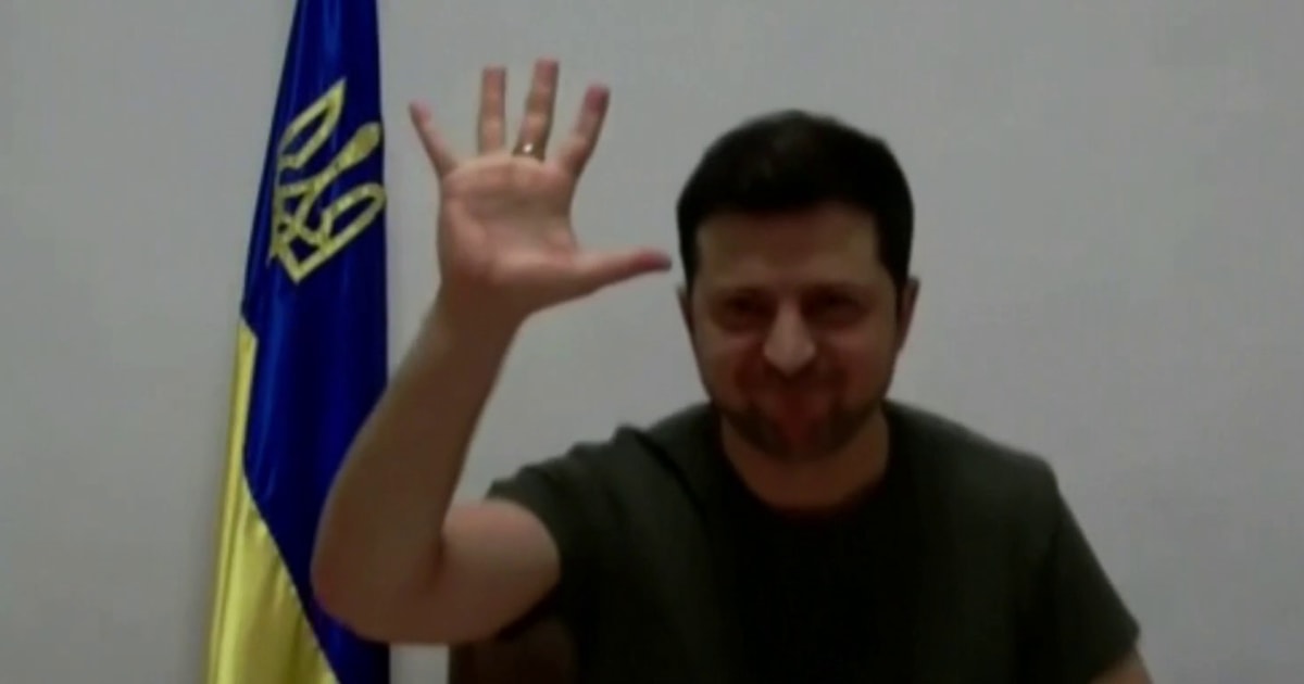 'Nobody is going to break us': Zelenskyy receives standing ovation at European Parliament