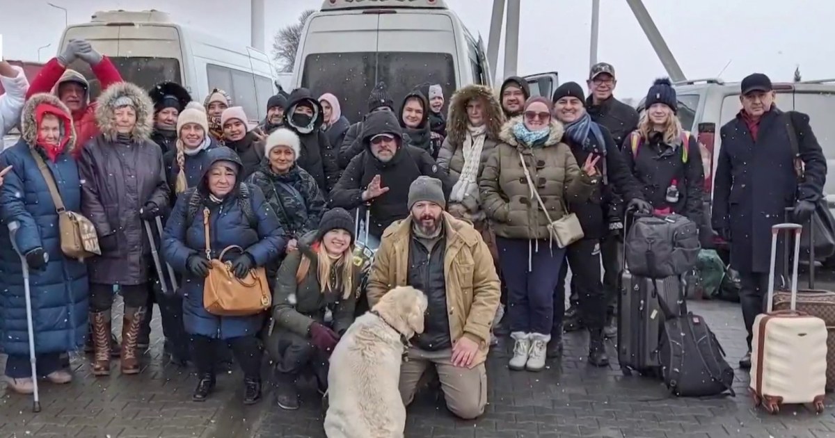 How American volunteers are helping the evacuation effort in Ukraine