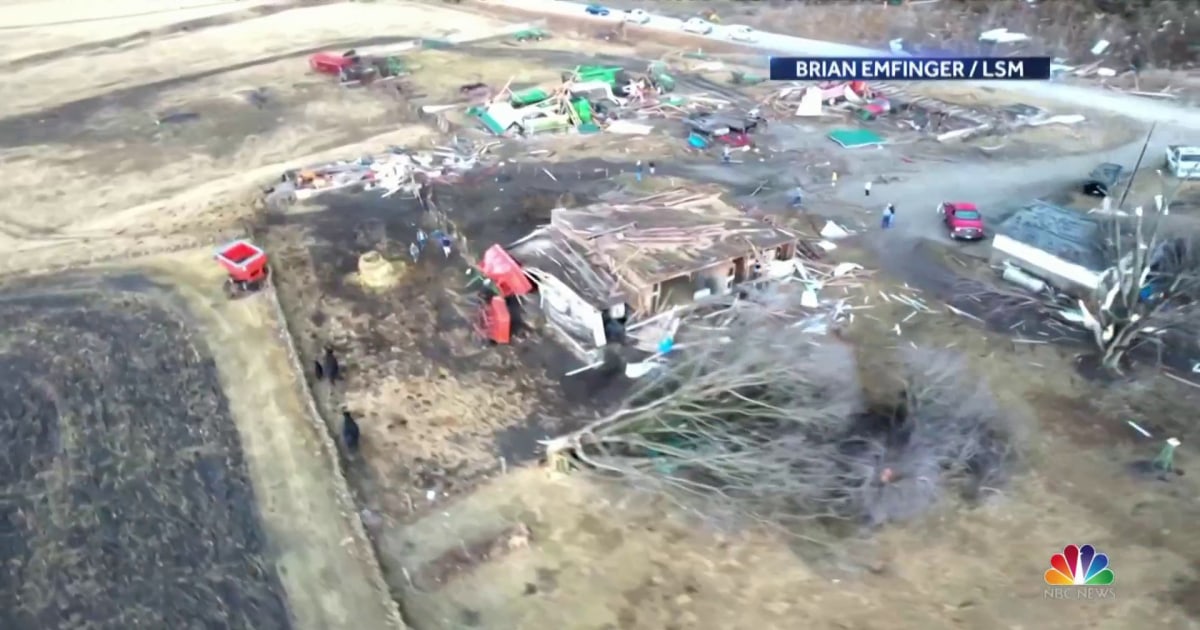 Trail of destruction by tornadoes leaves seven dead