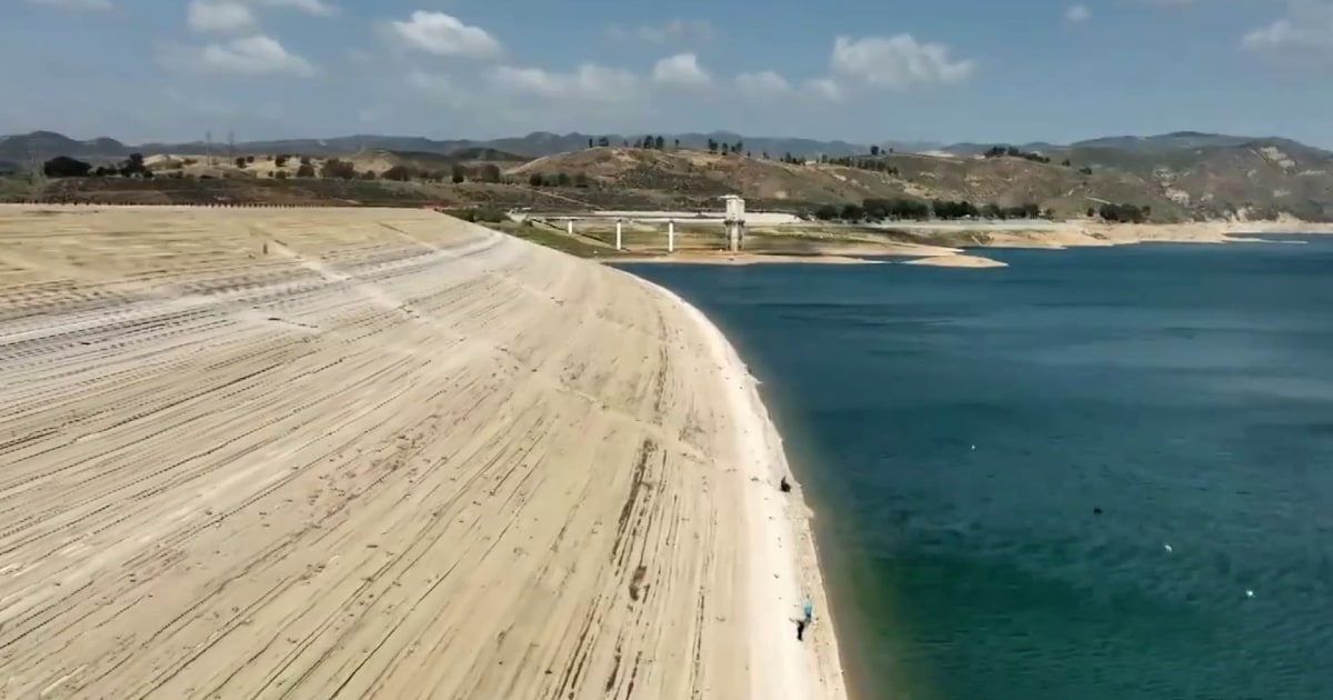 Consequences of severe drought and climate change ripple across California