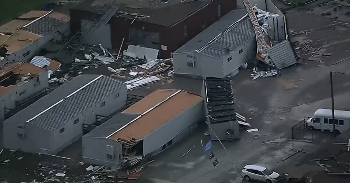 Possible tornado in Oklahoma leaves behind major damage