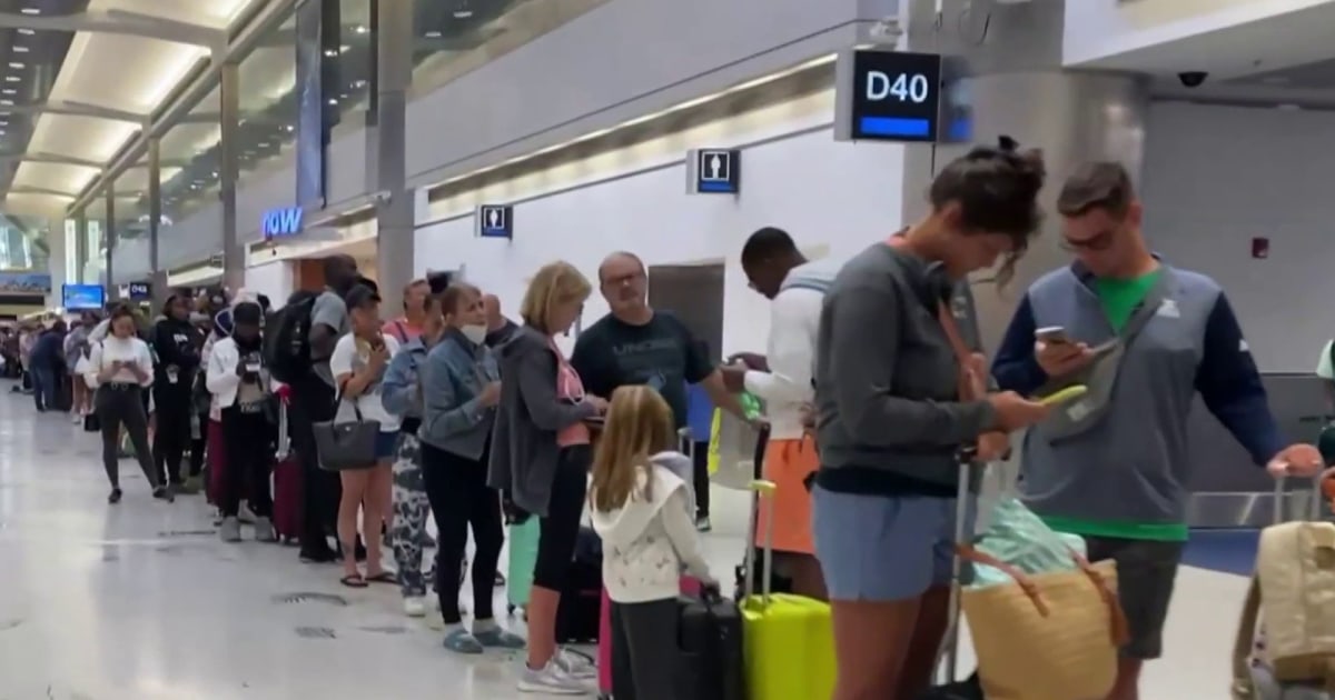 Travel chaos spreads across U.S. due to flight cancellations, delays