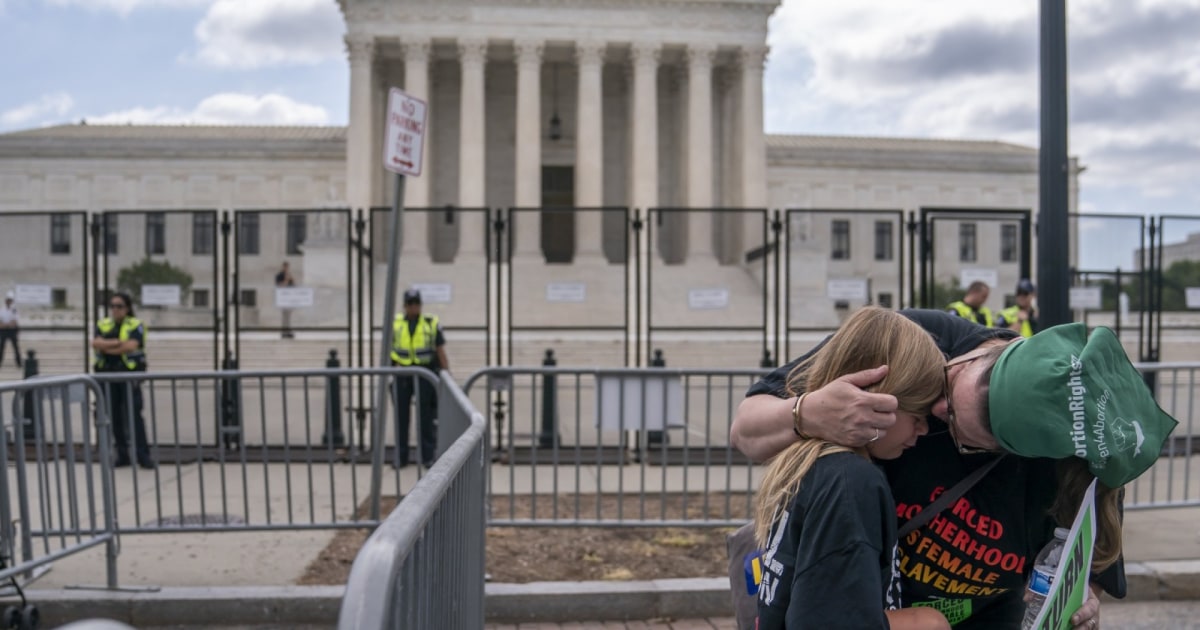 Supreme Court ‘betrays its guiding principles’ by overturning Roe v. Wade, dissenters say