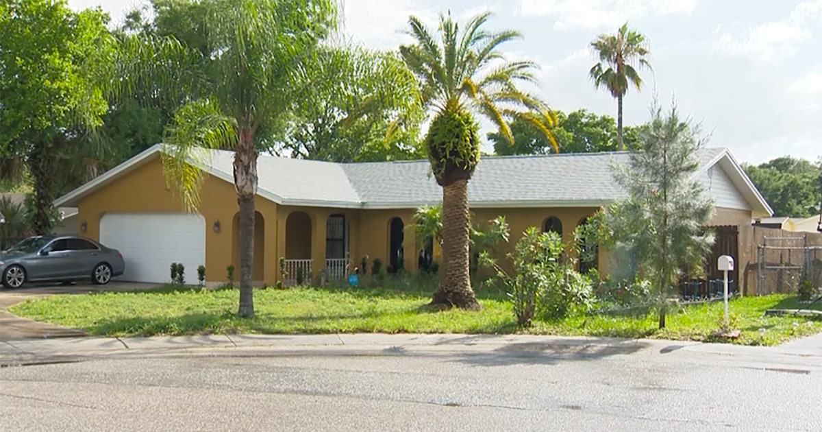 Florida Mother Charged After 2 Year Old Fatally Shoots Father In Back