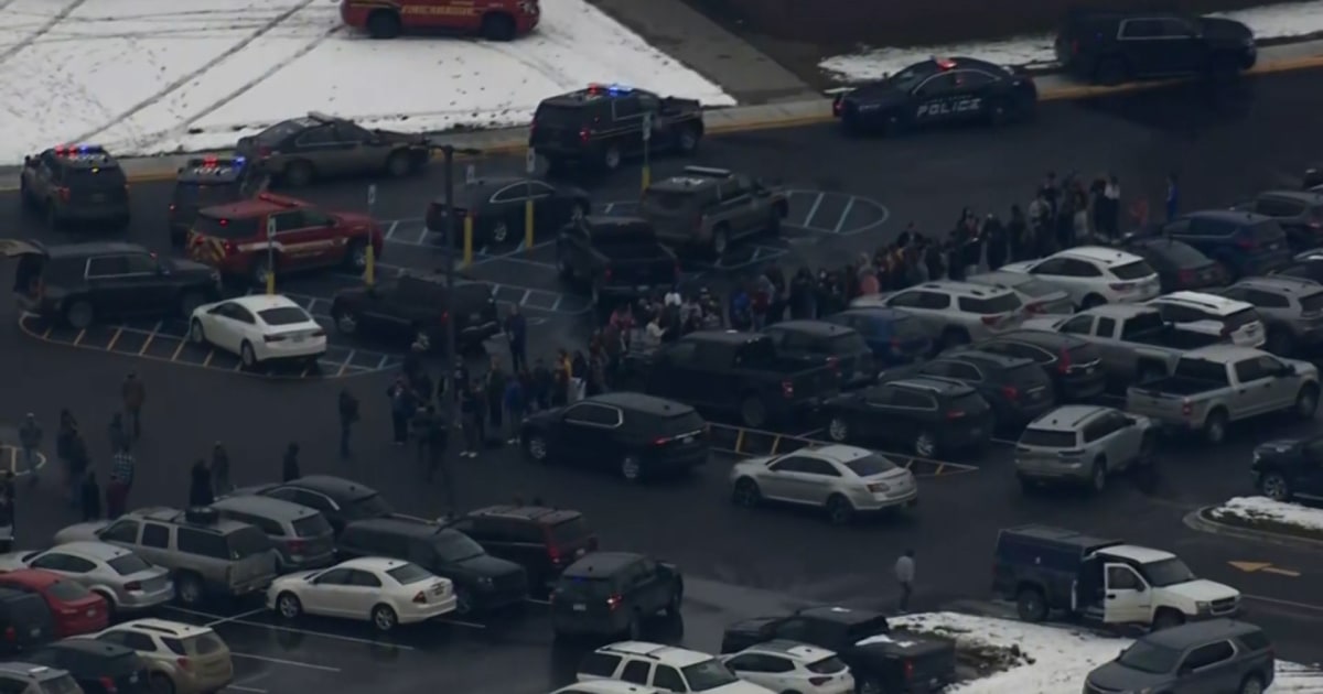 Oxford High School shooting: Families of 20 students file lawsuit to ...