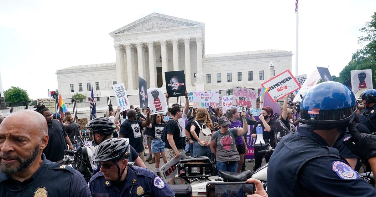 Watch live: Supreme Court overturns Roe v. Wade