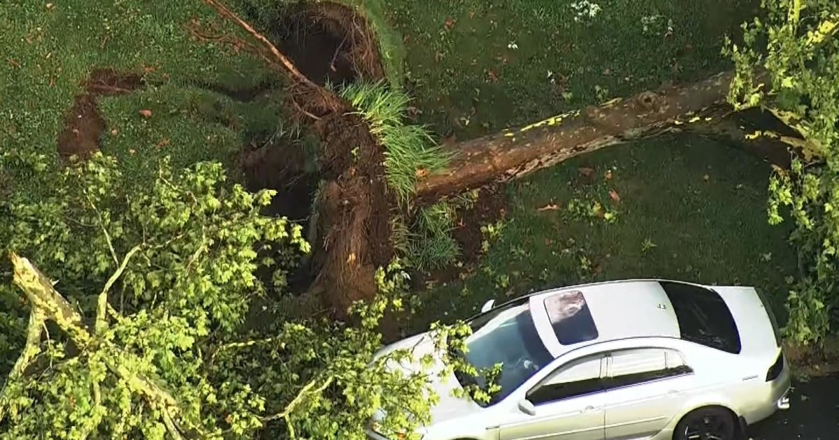 Tornado strikes Maryland with 90 mph winds