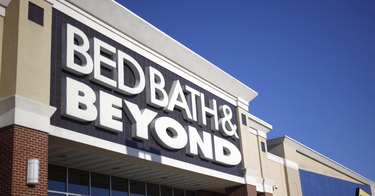 Bed Bath Beyond To Close Stores Reduce Workforce Amid Struggling Business Bed Bath Beyond To Close Stores Reduce Workforce Amid Struggling Business