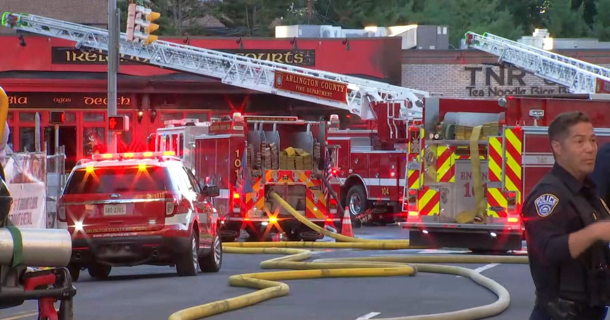 Car crashes into Virginia pub leaving multiple injured