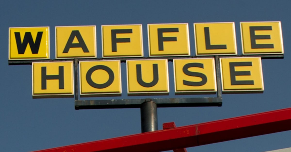 Where does Hurricane Ian rank on the ‘Waffle House index’?