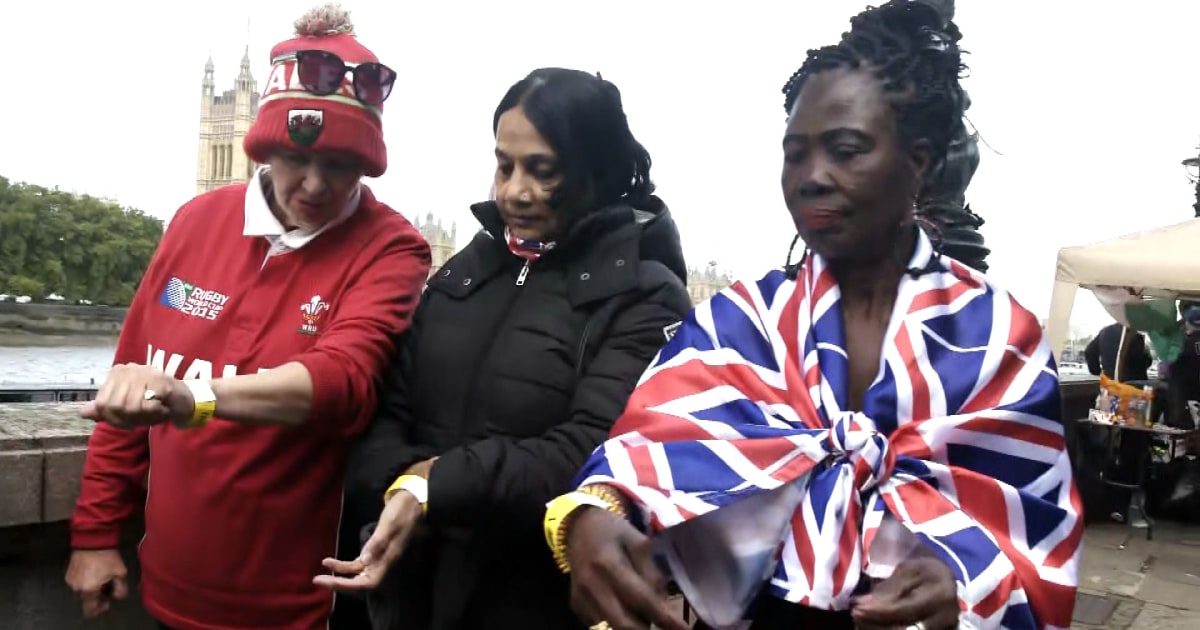 First three in line to see queen lie in state given wristbands