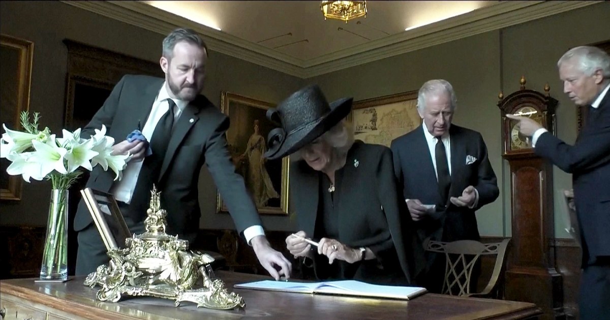 King Charles III angry with leaking pen at Hillsborough Castle book signing