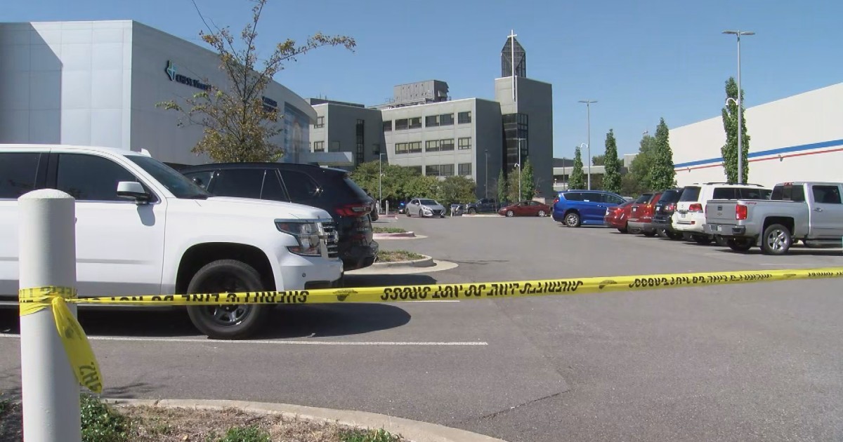 One dead, suspect in custody after Arkansas hospital shooting
