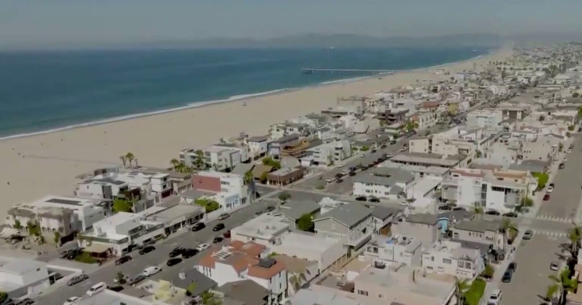California beach community fights over housing