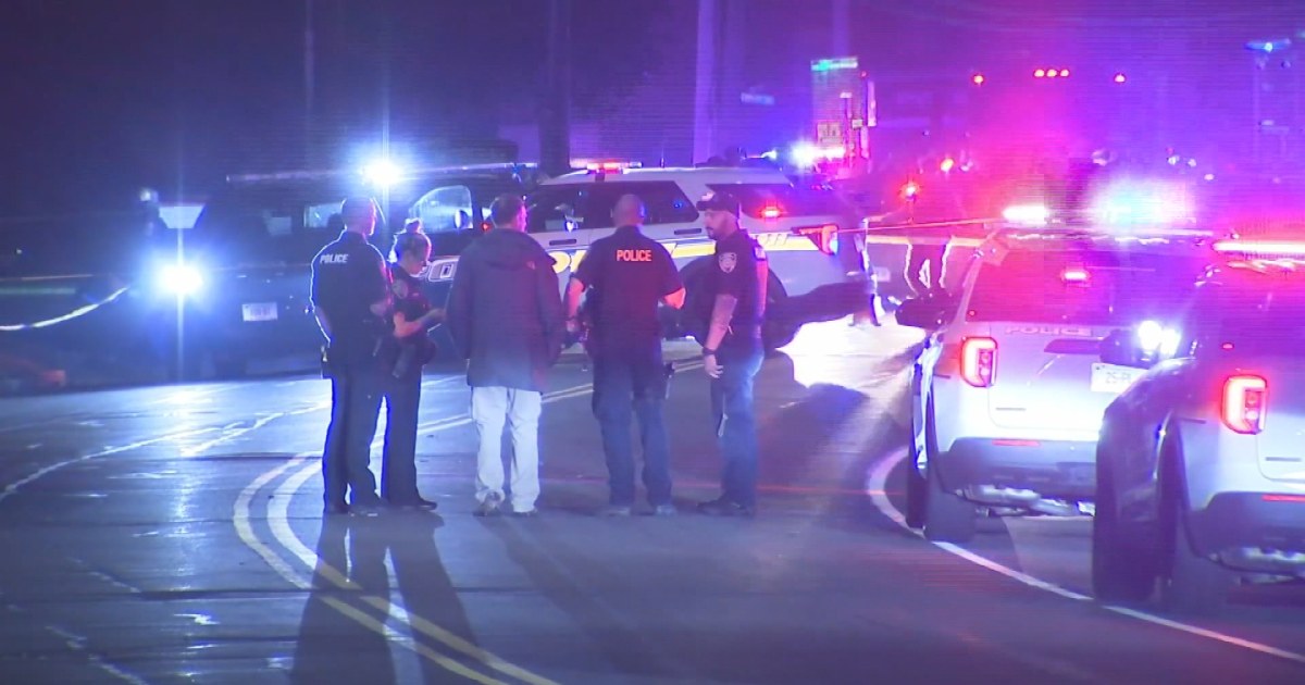 Two Connecticut police officers, suspect killed in Bristol shooting