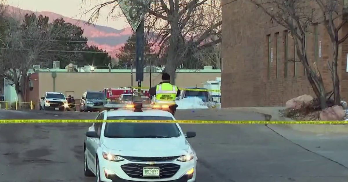 Officials praise 'heroic' patrons who stopped gunman in Colorado