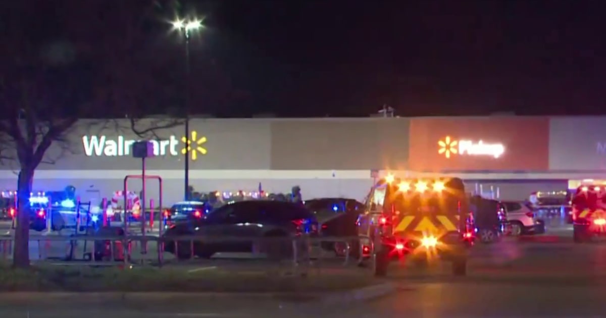 Chesapeake, Virginia community in mourning after Walmart shooting