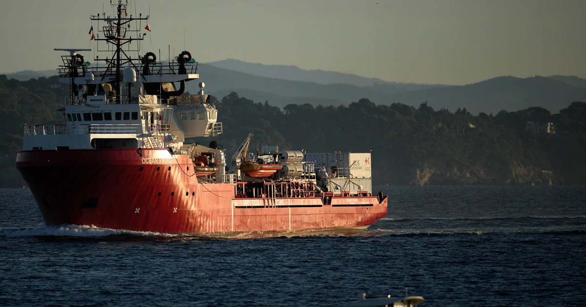 Ocean Viking humanitarian rescue ship arrives in Toulon, France