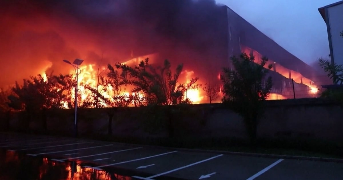 At least 38 killed by fire at wholesalers in central China